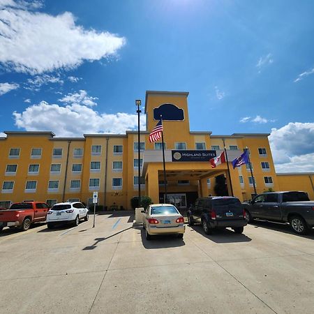 Highland Suites Minot Esterno foto