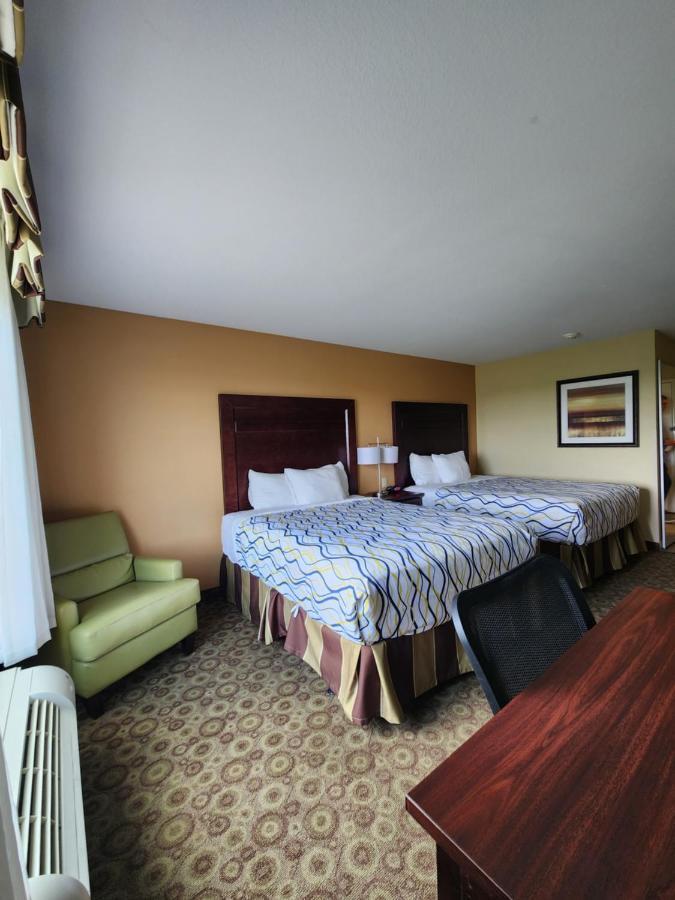 Highland Suites Minot Esterno foto